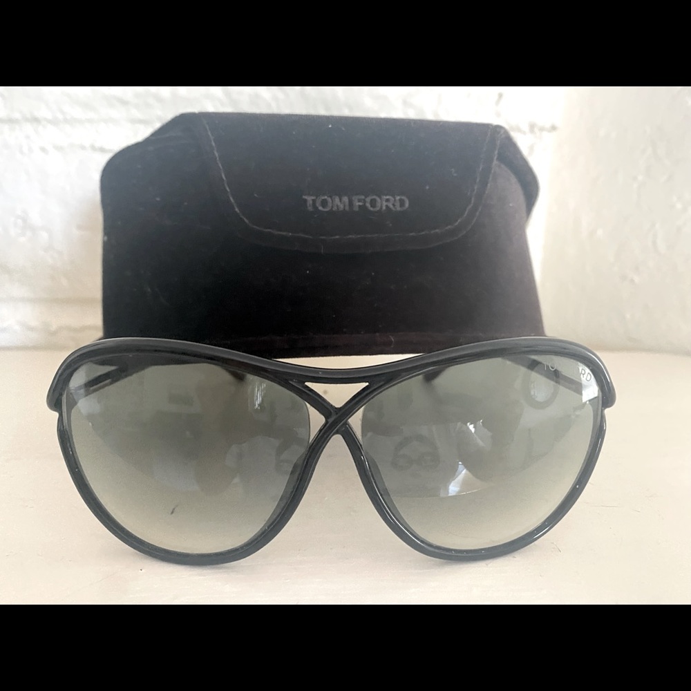 Tom Ford black sunglasses
